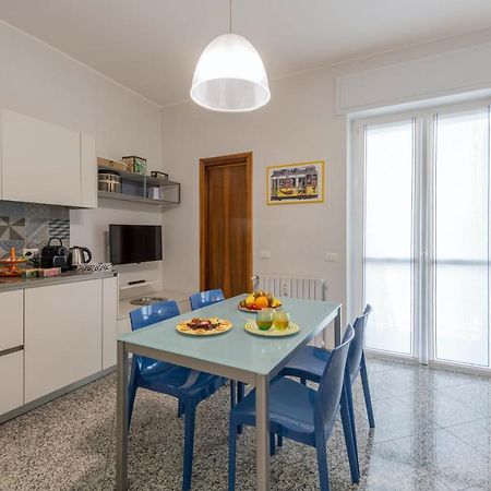 Bnbutler - Stromboli, 22 - Ampio, Luminoso Ed Elegante Milán Exterior foto